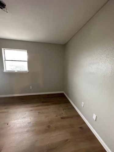 5709 Alsace Trl, Austin TX 78724-6124 exterior