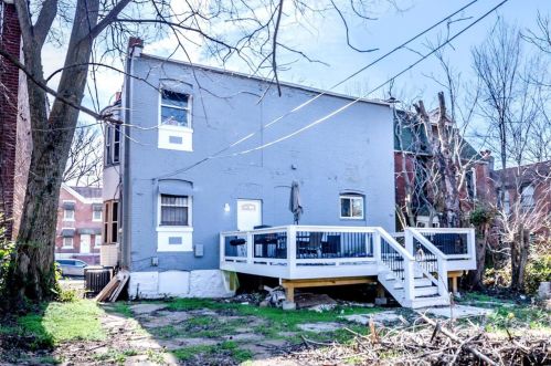 5947 Hamilton Ter, Saint Louis MO 63112-3501 exterior