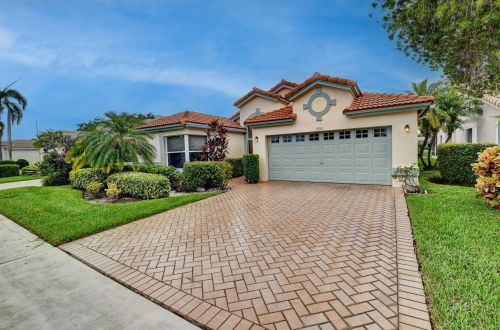 9783 Harbour Lk Cir, Boynton Beach FL 33437-3815 exterior