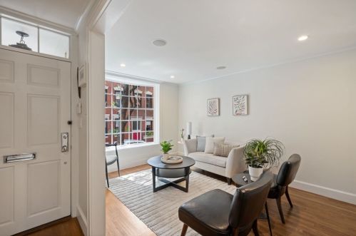 26 Gdn St, Boston MA 02114-3709 exterior