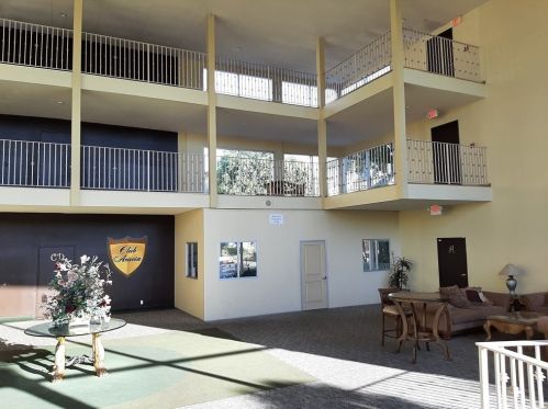 400 Acacia Ave, Fullerton CA 92831-4011 exterior