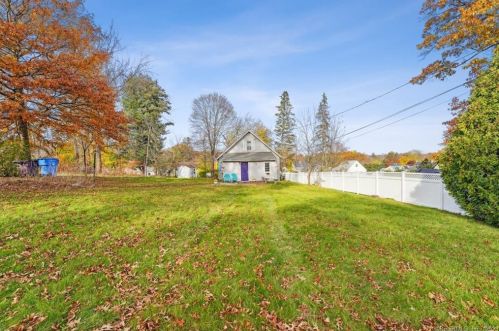 305 Francis St, New Britain CT  06053-3057 exterior