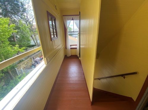 175 Perry Ave, Worcester MA 01610-2049 exterior