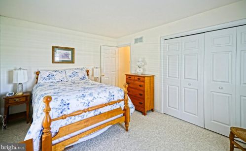 2 Greystone Dr, Lewes DE 19958-9450 exterior