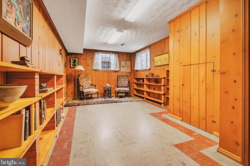 4400 Springdale St, Washington DC 20016-2716 exterior