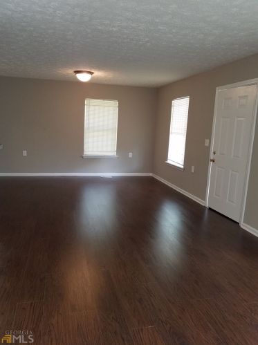 1043 Hubbard St, Atlanta GA  30310-3135 exterior