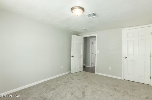 407 Alturas St, Tucson AZ  85705-4220 exterior