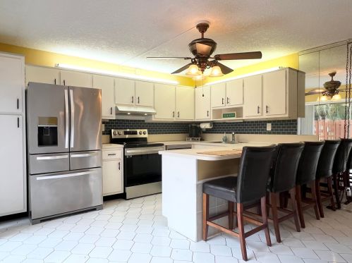 542 27 Way, Boynton Beach FL 33435-7916 exterior