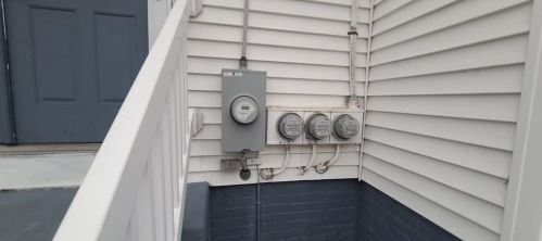 873 Atwells Ave, Providence RI 02903-1456 exterior