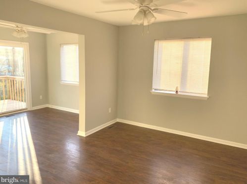 27 Erbitea Ln, New Castle DE 19720-4655 exterior