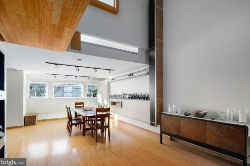 1313 11 St, Philadelphia PA 19147-5601 exterior