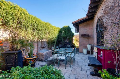 6843 18th St, Phoenix AZ  85042-5706 exterior