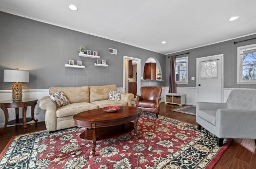 3127 Rochelle Ave, Milwaukee WI 53209-2505 exterior