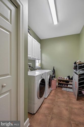 2471 Raleigh Rd, Hummelstown PA 17036-7078 exterior