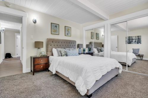 2961 Gillet Ave, Concord CA 94520-5407 exterior