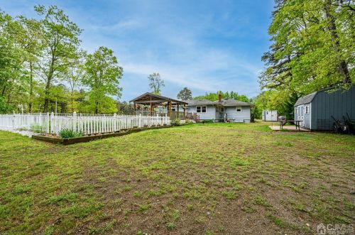 439 Cassville Rd, Jackson Twp NJ 08527-4712 exterior