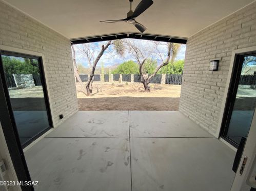 3955 Bear Canyon Rd, Tucson AZ  85749-8220 exterior