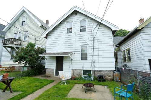 3472 Fratney St, Milwaukee WI 53212-2241 exterior