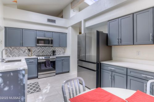 4539 Red Mesa Dr, Tucson AZ  85718-3562 exterior