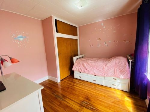 229 Cohasset St, Worcester MA 01604-2356 exterior