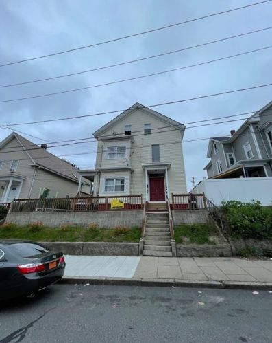 42 Pocasset Ave, Providence, RI 02909-2959