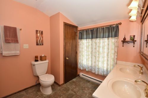 8110 Jackson Park Blvd, Milwaukee WI 53213-1656 exterior