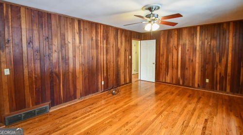 1179 Springdale Rd, Gainesville GA 30501-2443 exterior