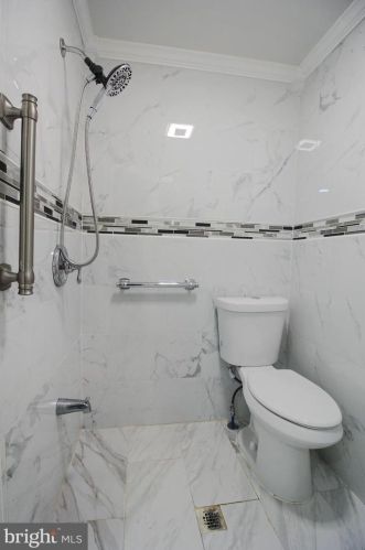 1502 Berks St, Philadelphia PA 19131-3215 exterior