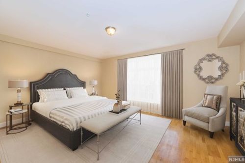 1677 Springfield Ave, Maplewood NJ  07040-2924 exterior