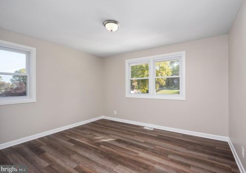 5710 Larpin Ln, Alexandria VA 22310-1249 exterior