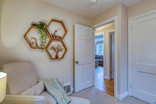 4321 Dodge St, Duluth MN 55804-1409 exterior