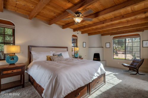 321 Golf Vw Dr, Tucson AZ 85737-9701 exterior