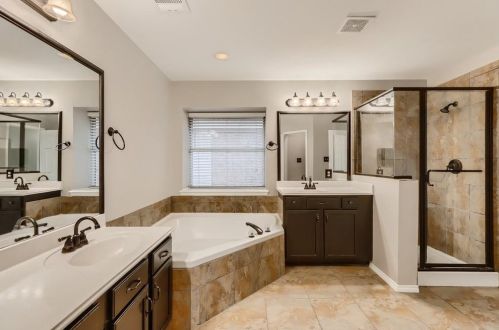 11282 Newberry Dr, Frisco TX 75035-8615 exterior