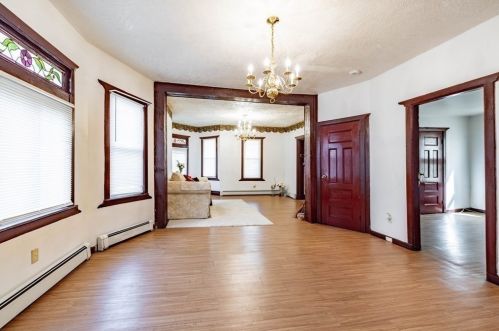 99 Euclid Ave, Springfield MA 01108-1725 exterior