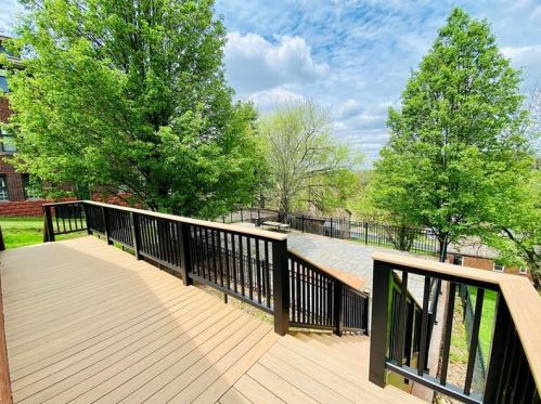 134 Sceneridge Ave, Pittsburgh PA 15227-2724 exterior