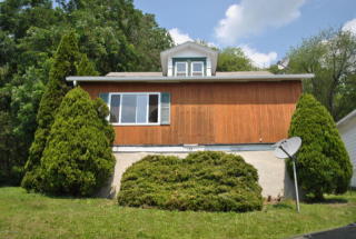 175 Valley View Ave, Larksville PA  18651-4664 exterior