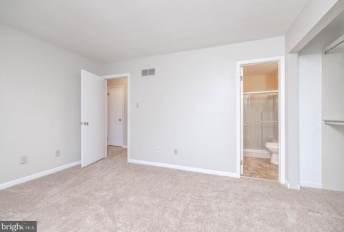 11 Liborio Ln, New Castle DE 19720-4653 exterior