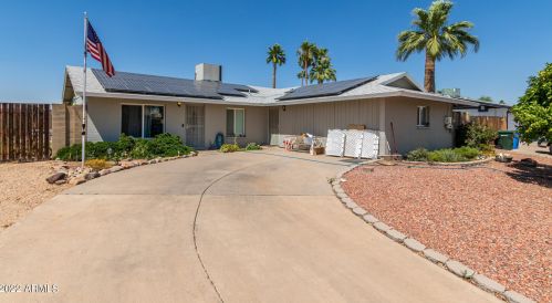 3732 Crocus Dr, Phoenix AZ 85053-5316 exterior