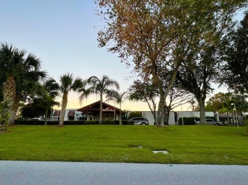 14442 Azucena Ct, Fort Pierce FL 34951-4327 exterior