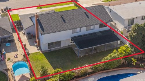 423 Cienaga Dr, Fullerton CA 92835-1103 exterior