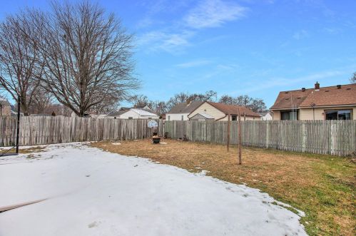 929 Beech St, Wyoming MI exterior