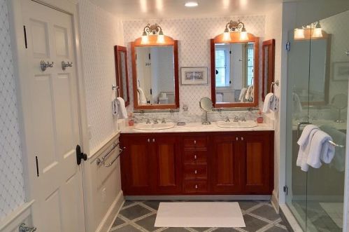 15 Woodbury Ln, Nantucket MA 02554-2151 exterior