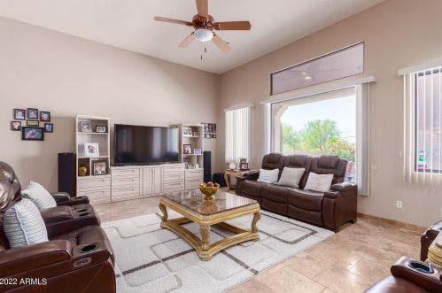 44115 16 St, Phoenix AZ exterior