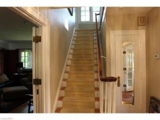 14505 Lake Ave, Cleveland OH  44107-1327 exterior