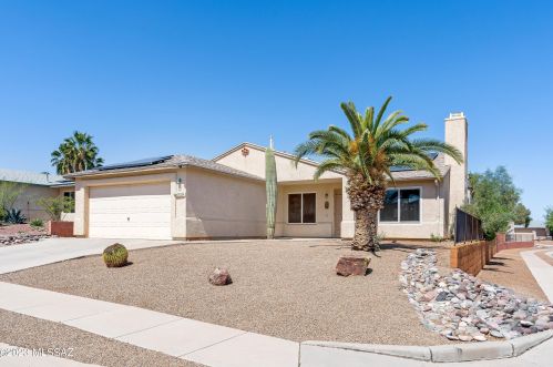 8909 Apache Well Pl, Tucson, AZ 85730-5754