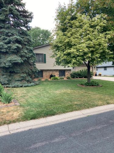 1054 Merrifield St, Prior Lake, MN 55379-2918
