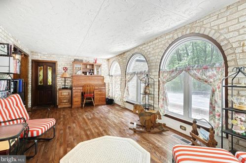 799 Laurel Wood Ln, Hanover PA 17331-6868 exterior