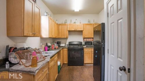 1968 Jones St, Atlanta GA 30344-4108 exterior