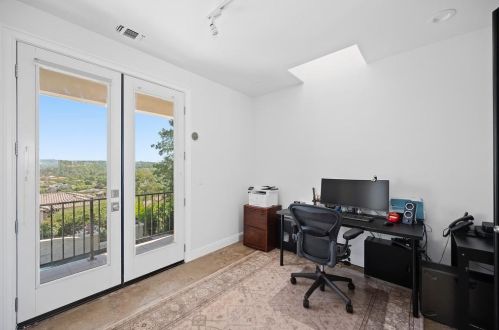 5457 Sur Mer Dr, Folsom CA 95762-7653 exterior