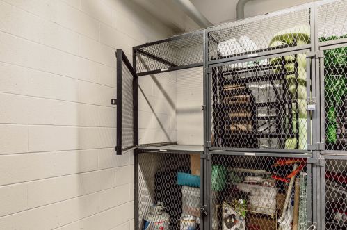 3232 Halsted St, Chicago IL  60657-3476 exterior